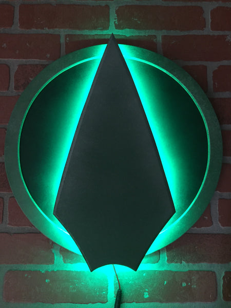 Justice League CW Green Arrow Oliver Queen Emerald Archer Illuminated Neon LED Superhero light Up Logo for Mancave or Child's Room