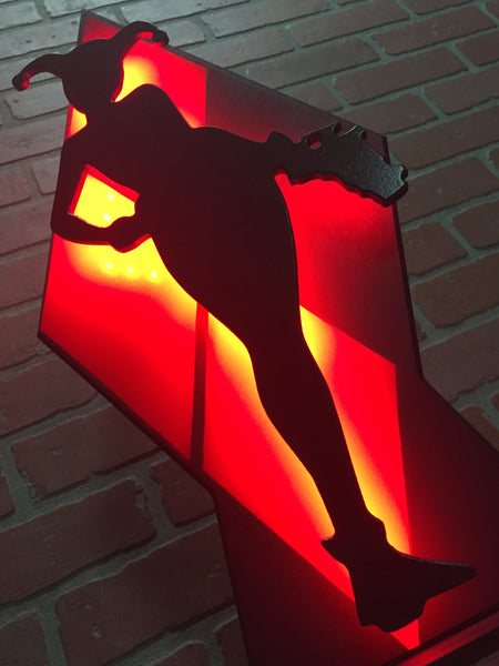 NEW!! Harley Quinn Illuminated LED Tabletop Female Superhero Villain Night Light Lamp for Mancave or Child's Bedroom